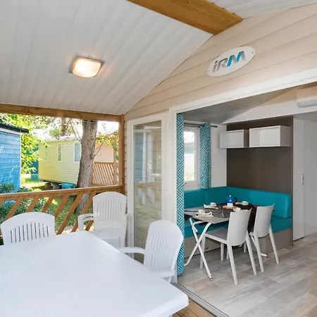 Club Del Sole Vigna Sul Mar Family Collection