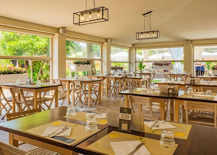 Club Del Sole Vigna Sul Mar Family Collection ホリデーパーク