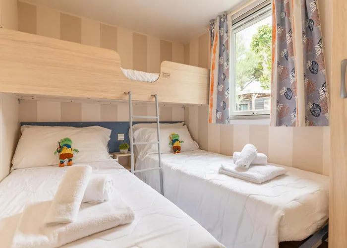 ホリデーパーク Club Del Sole Vigna Sul Mar Family Collection 4*