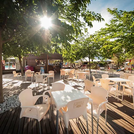 Aldeamento Turístico Club Del Sole Vigna Sul Mar Family Collection 4*