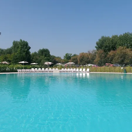 Club Del Sole Vigna Sul Mar Family Collection